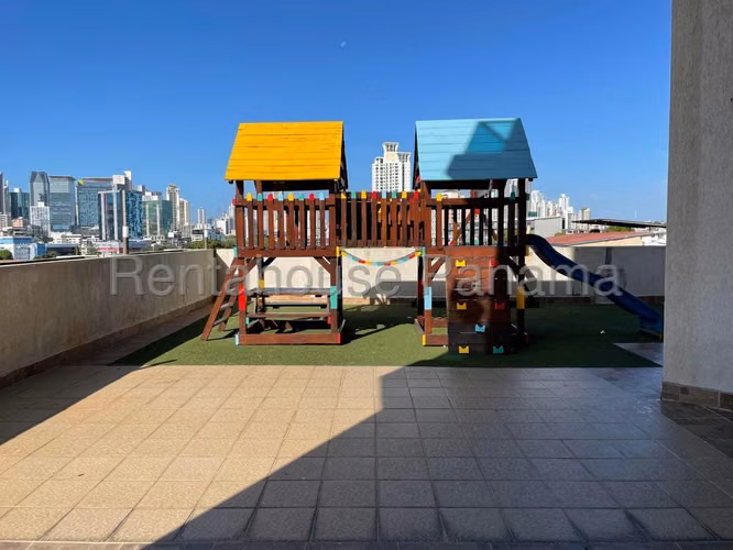 Se Vende Apartamento en San Francisco YDU