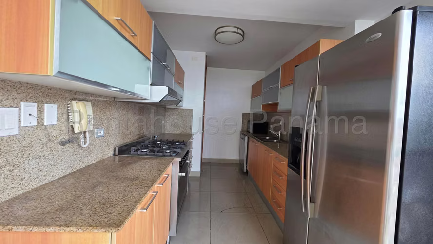 ALQUILER DE APARTAMENTO EN BAHIA DEL GOLF COCO DEL MAR HQ