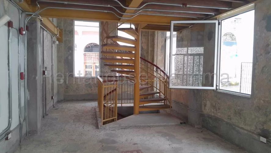ALQUILER DE LOCAL EN CASCO ANTIGUO HQ