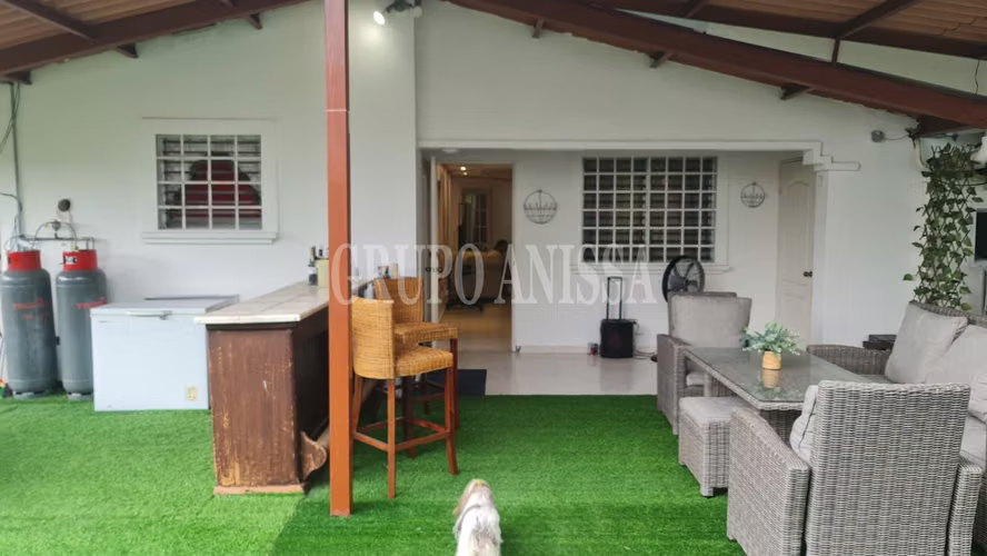Se Alquila Bella Casa en Palma de Mallorca, Villa Zaita -LB