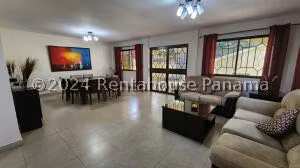 Casa en Venta en Ancon 26jack7401