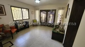 Casa en Venta en Ancon 26jack7401