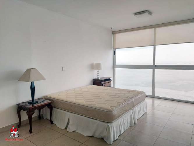 Apartamento en Venta en Avenida Balboa. H2O ON THE OCEAN. 2 Parking y Depósito - Imagen 9