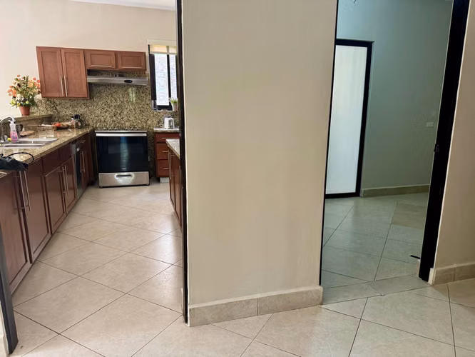 Embassy Club: Apartamento venta y Alquiler EXCELENTE OPORTUNIDAD!