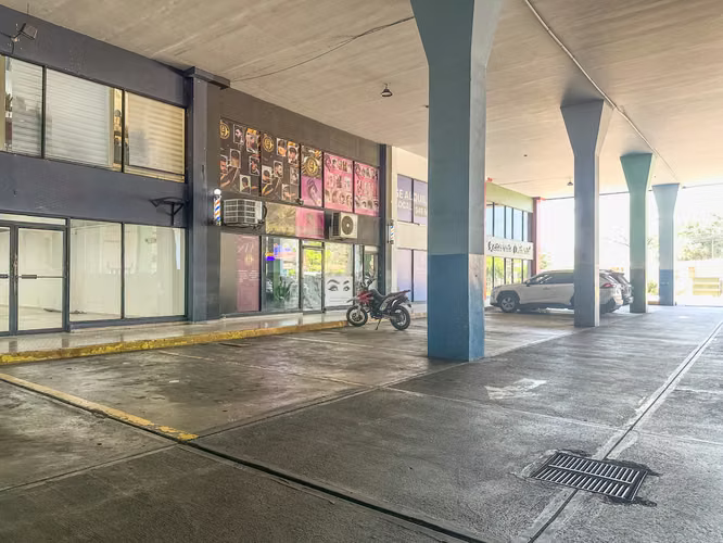 Alquiler de Local Comercial Chanis