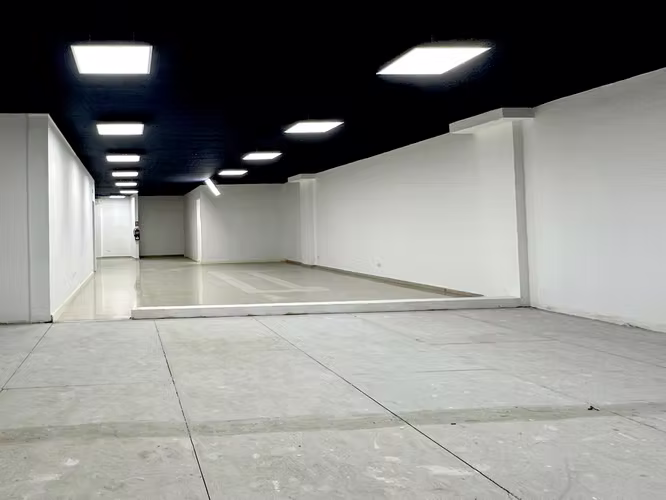 Alquiler de Local Comercial Chanis
