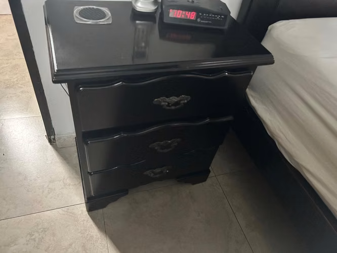VENDO RECÁMARA TAMAÑO FULL, SIN COLCHÓN