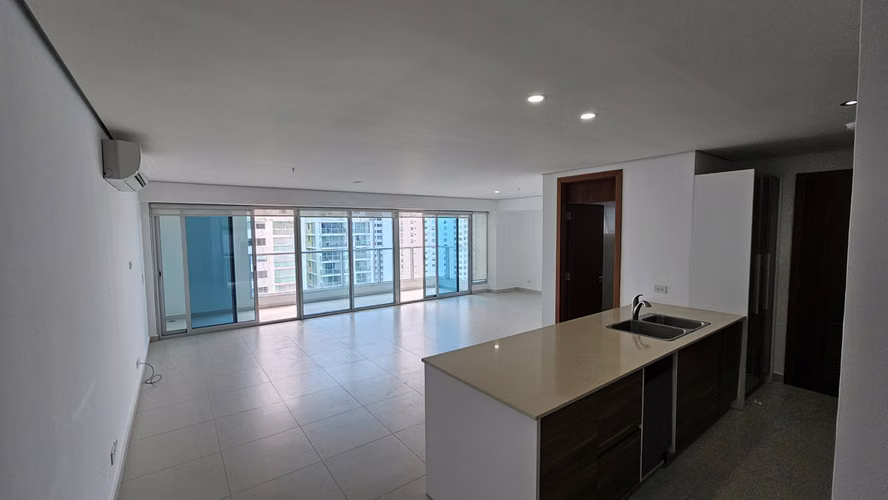 Se Vende Apartamento en Parkside Costa del Este