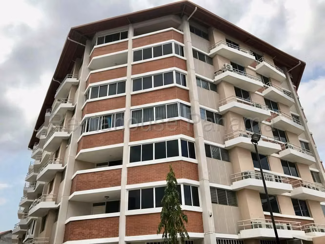 Venta de acogedor apartamento de 60m² en Llano Bonito 26JSS7706