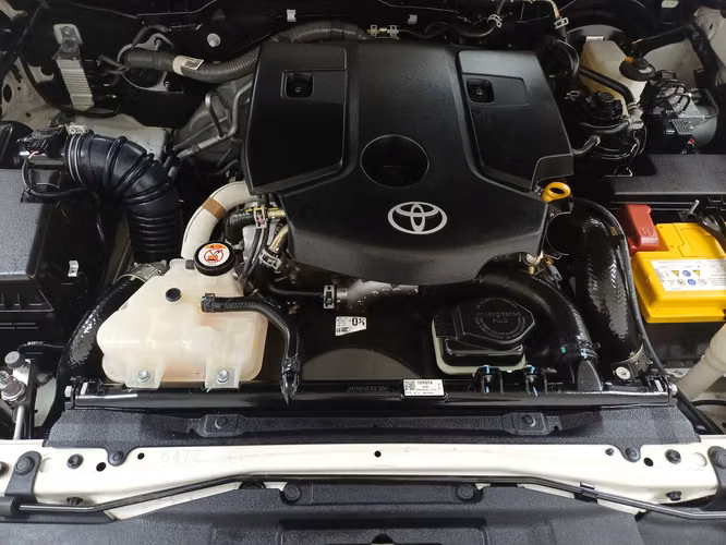 TOYOTA FORTUNER - 2025 - TFXX - Automarket - Imagen 3