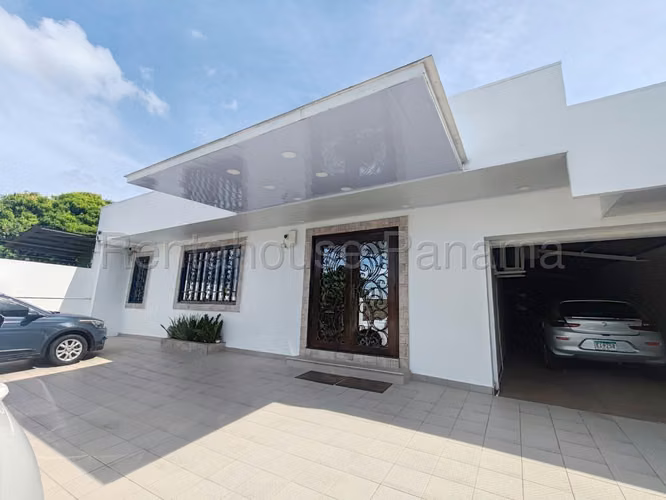 Vendo Casa de 600 m² en Villa Rica, Rio Abajo 26-7327GG