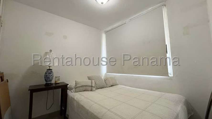 Vendo Apartamento de 169 m² en PH Panorama, La Cresta 26-4911GG