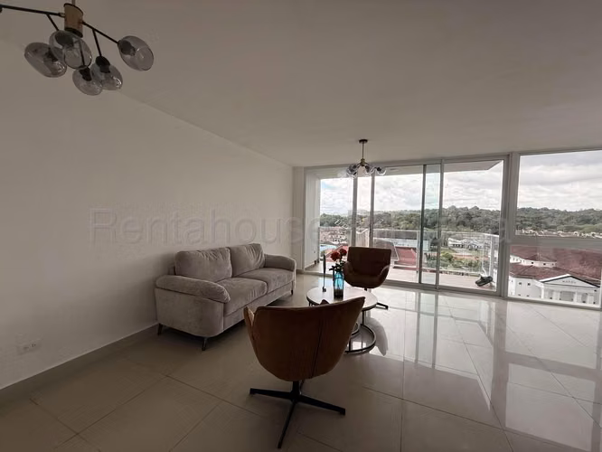 Vendo Apartamento de 163 m² en PH Pine Hills, Albrook 26-7672GG