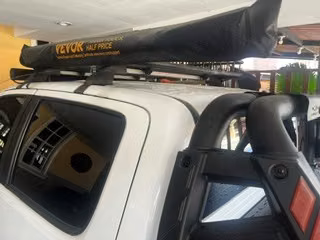 TOYOTA HILUX 2010 – POCO KILOMETRAJE – FULL MODIFICADA – ÚNICA - Imagen 10