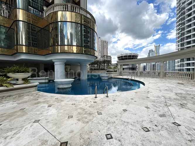 Vendo Apartamento de 430 m² en PH The Mirage, Paitilla 26-7588GG