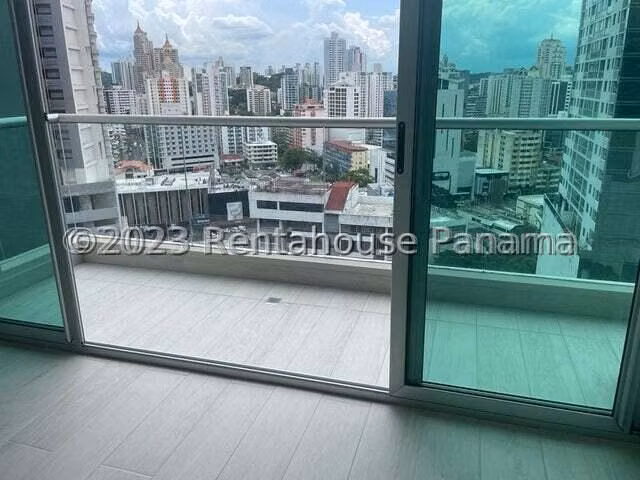 Venta de Apartamento en Obarrio Ph Urbana CCO