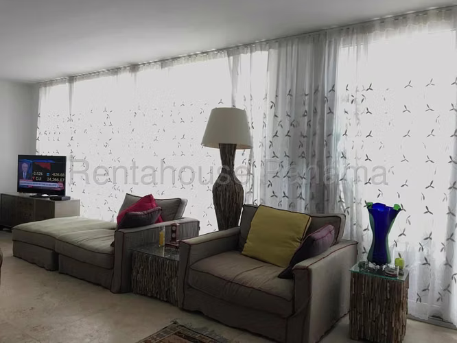Apartment for sale in El Cangrejo, Ph Luxor 200 CCO