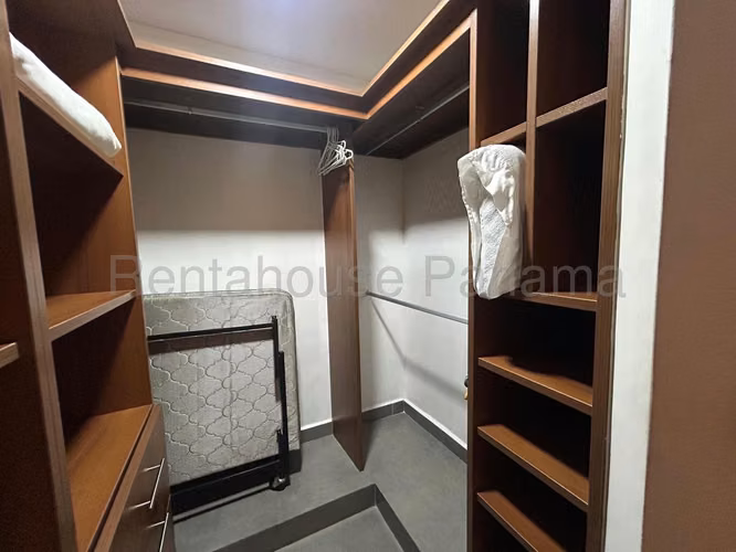 Alquiler de Apartamento en Clayton Ph Embassy Club CCO