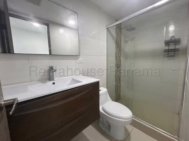 Vendo Apartamento en Villa de Las Fuentes PH MEI OF 25-8850