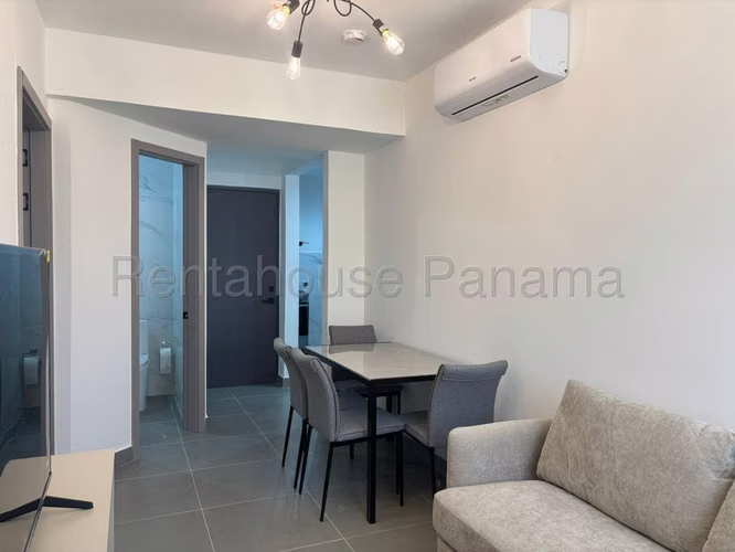 Apartment for rent in Bella Vista Ph Signature KF