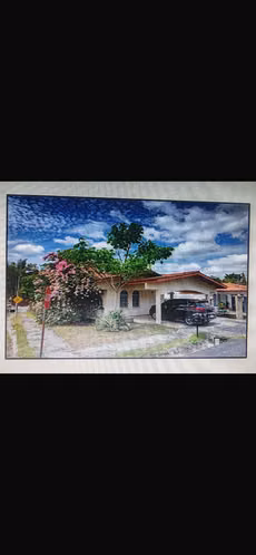 LInda casa Santiago de Veraguas