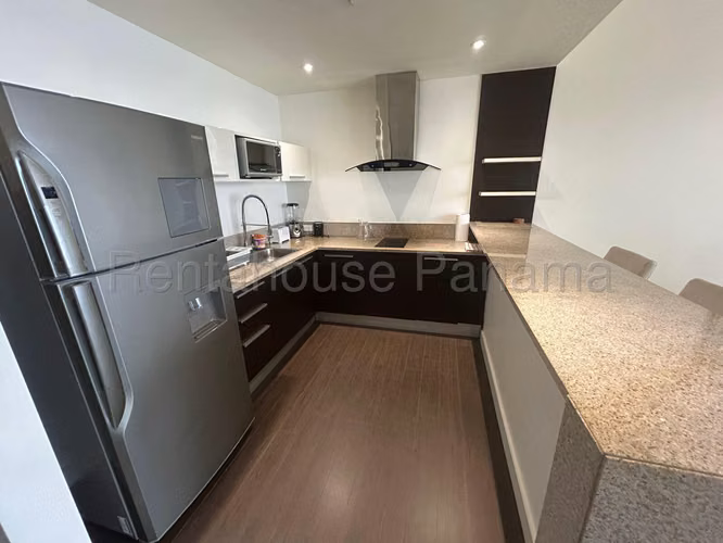 Se Alquila Apartamento en Bellavista VLU26-8001