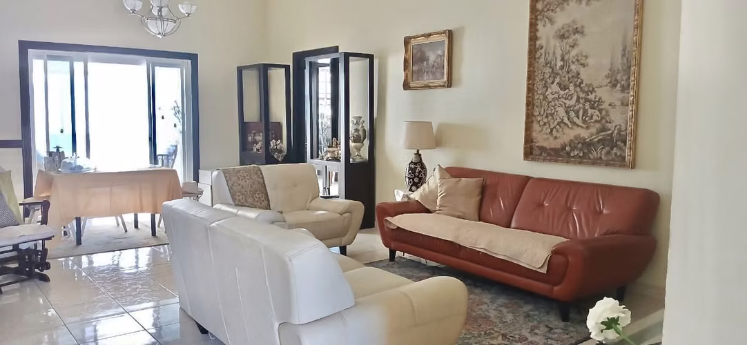Vendo casa linda amoblada , en la chorrera