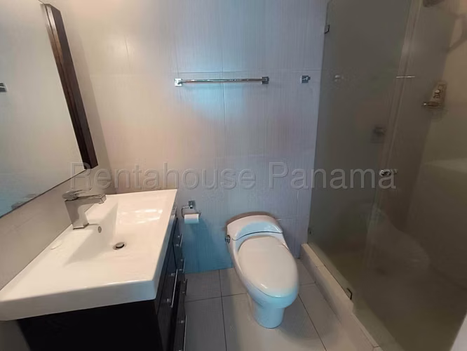 Se Vende Apartamento en San Francisco LA26-5604