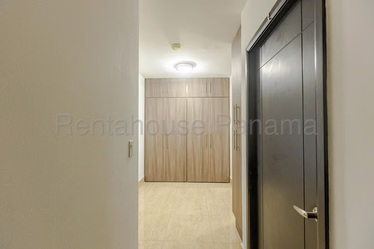 Se Vende Apartamento en San Francisco LA26-4851