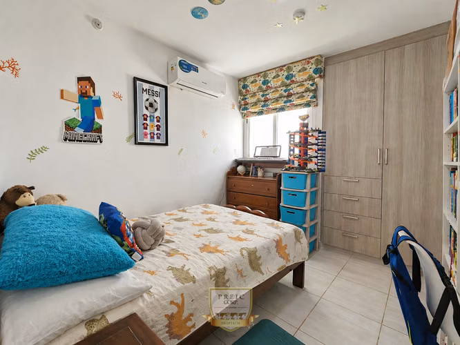 Apartamento en Metropolitan Park, San Francisco, Via España. SD