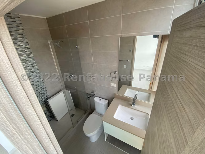 Se Vende Apartamento en San Francisco LA24-5889