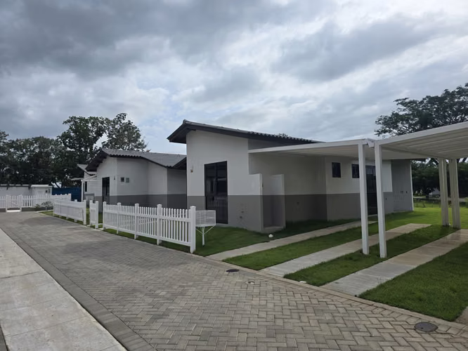 Villa Serena en Bayside – Playa Dorada