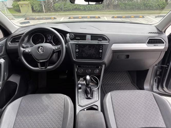 Volkswagen Tiguan 2020 - Imagen 8