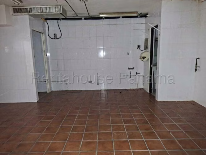 Alquiler de Local Comercial en Marbella BDP