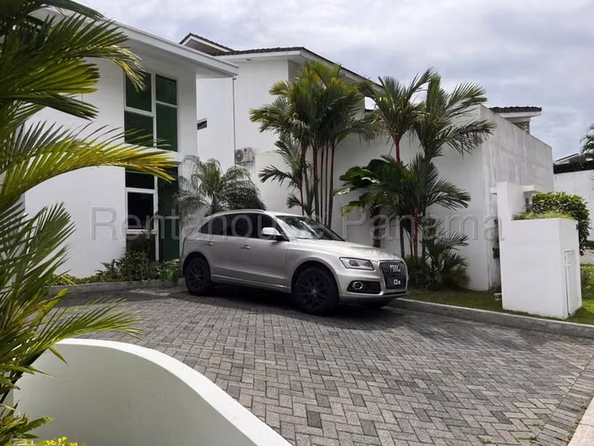 Alquiler de Casa en Altos de Panamá BDP