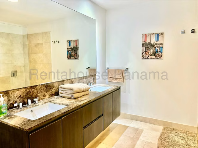 Apartamento en Alquiler en Punta Pacifica 26*8037Mfk