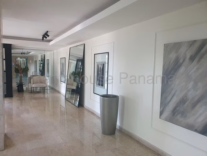 Apartamento en Venta en Paitilla 26*8039Mfk