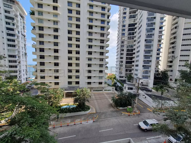 Apartamento en Venta en Paitilla 26*8039Mfk