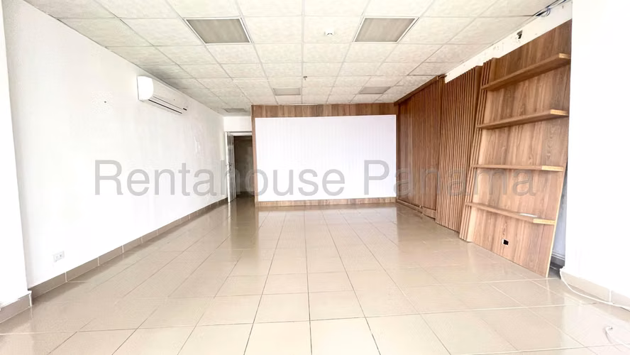 Venta de Oficicna en Bella Vista 25*8837Mfk