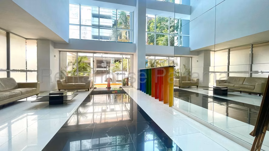 Venta de Oficicna en Bella Vista 25*8837Mfk