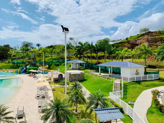 Apartamento Frente al Mar en Playa Dorada | 2Rec | 2 Parking | Equipado | Vacamonte