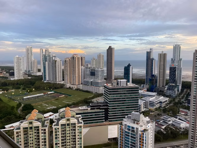 VENTA DE APARTAMENTO EN PH TOP TOWER,  COSTA DEL ESTE LH - Imagen 14