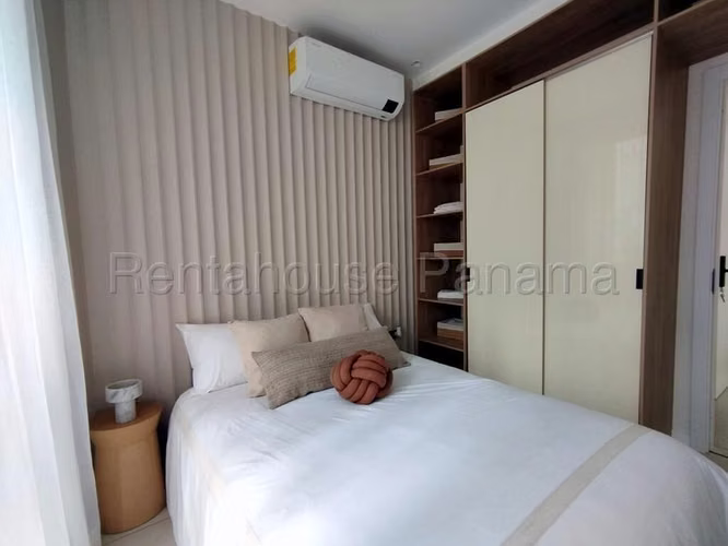 Apartamento en Venta en Bella Vista  JG