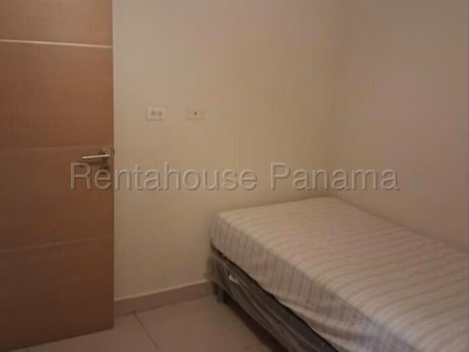 Apartamento en Venta en Carrasquilla JG