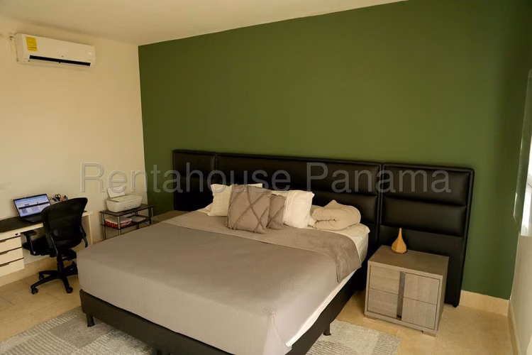 Alquiler de Apartamento en Santa Maria