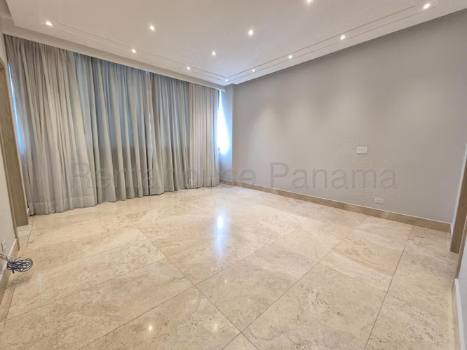 Alquilo Apartamento en ocean reef OF26-1697