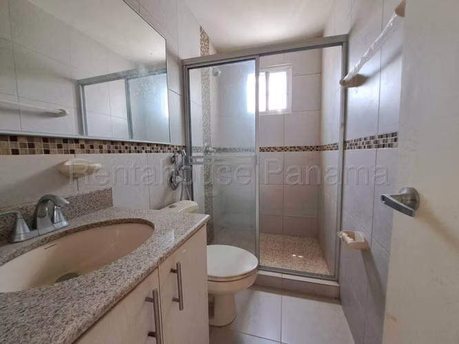 Venta de Casa en Vista Alegre Ph Playa Dorada ANL