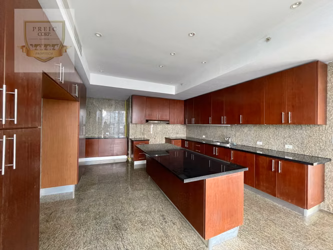 RENTA DE AMPLIO APARTAMENTO CON VISTA AL MAR, PAITILLA