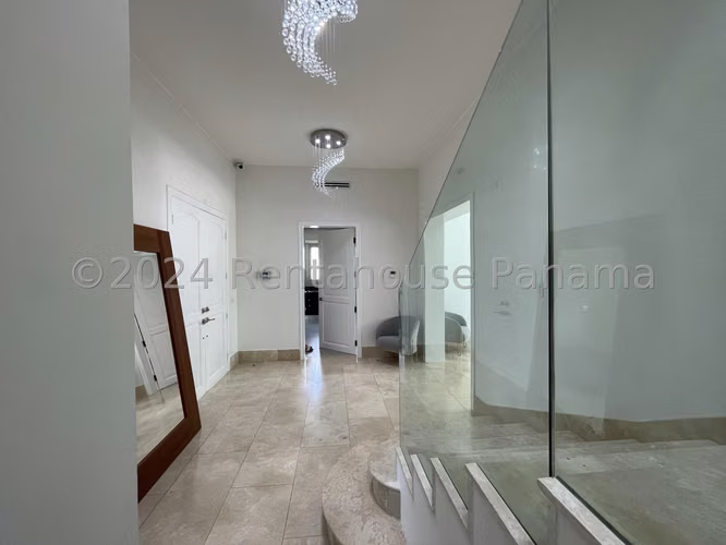 Venta de Casa en Santa Maria Ph Fairway Estate ANL