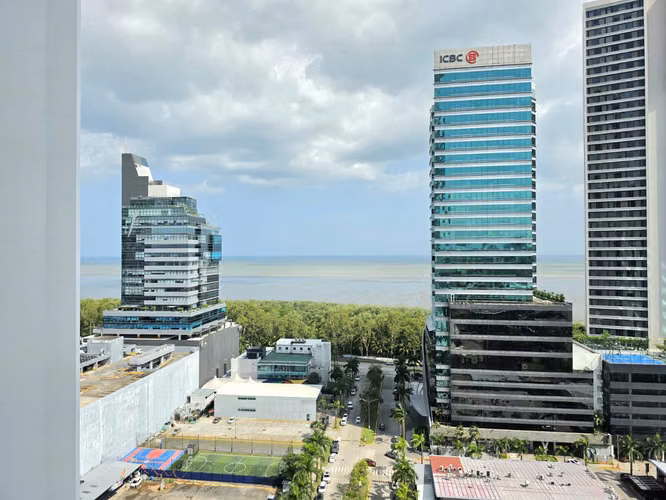 Apartamento en venta Costa del Este The Regent Vista al Mar 2 rec